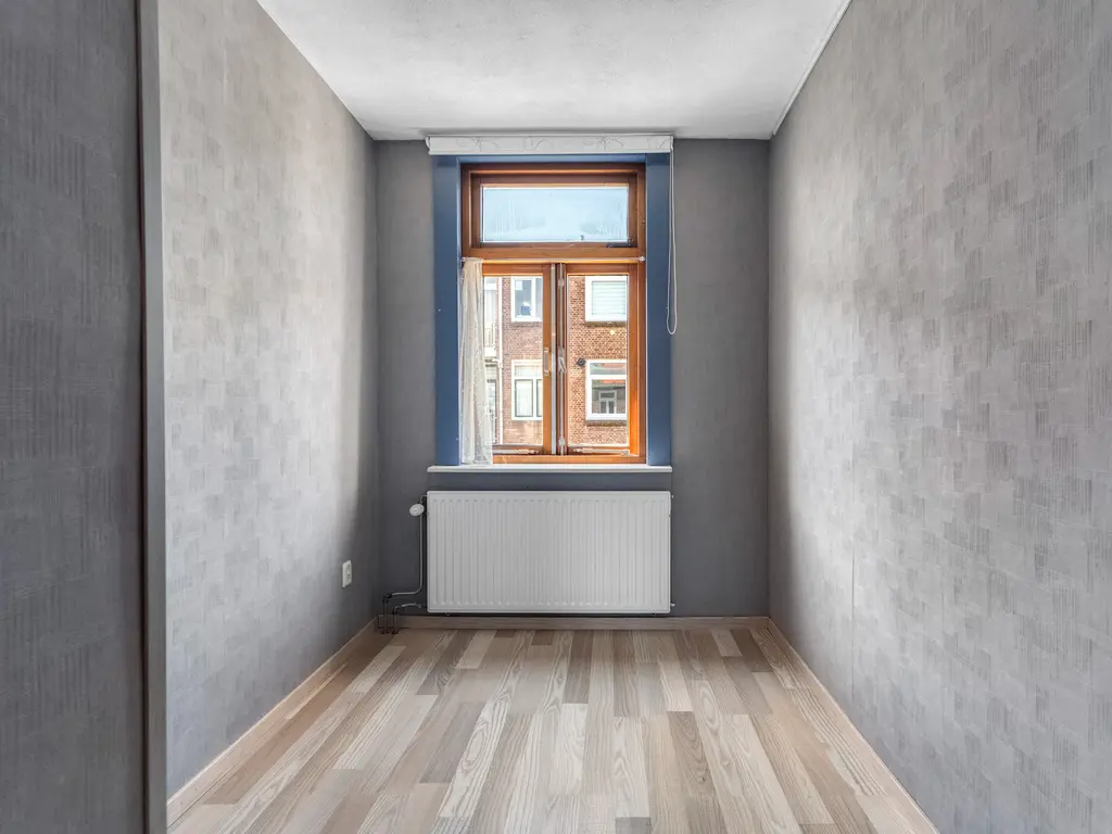 Bunschotensestraat 99, 'S-GRAVENHAGE