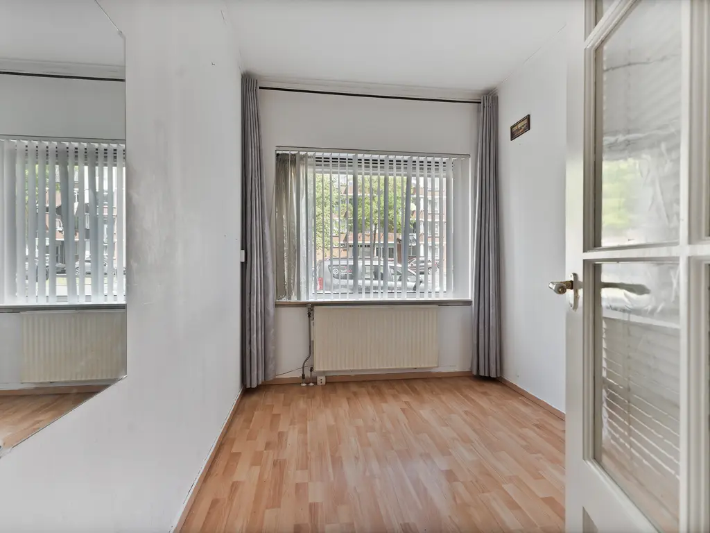 De la Reyweg 789, 'S-GRAVENHAGE