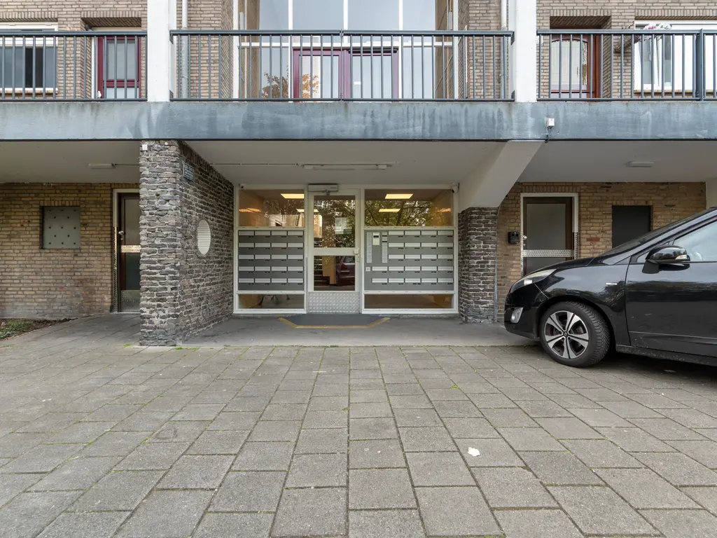 Meppelweg 859, 'S-GRAVENHAGE