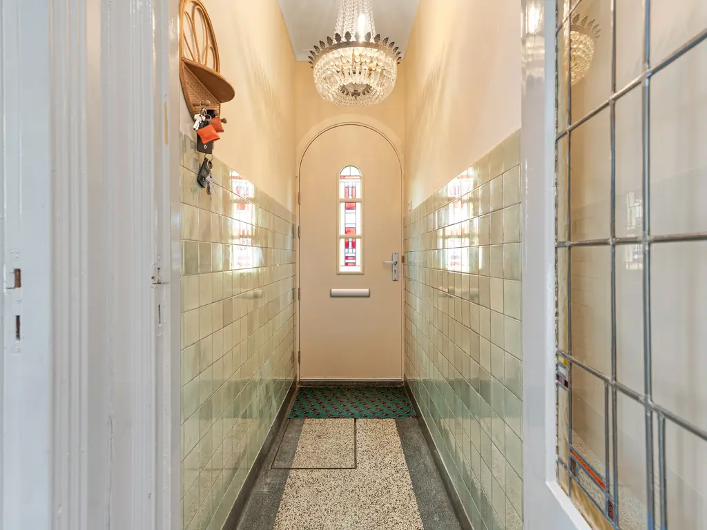 Bosbesstraat 64, 'S-GRAVENHAGE