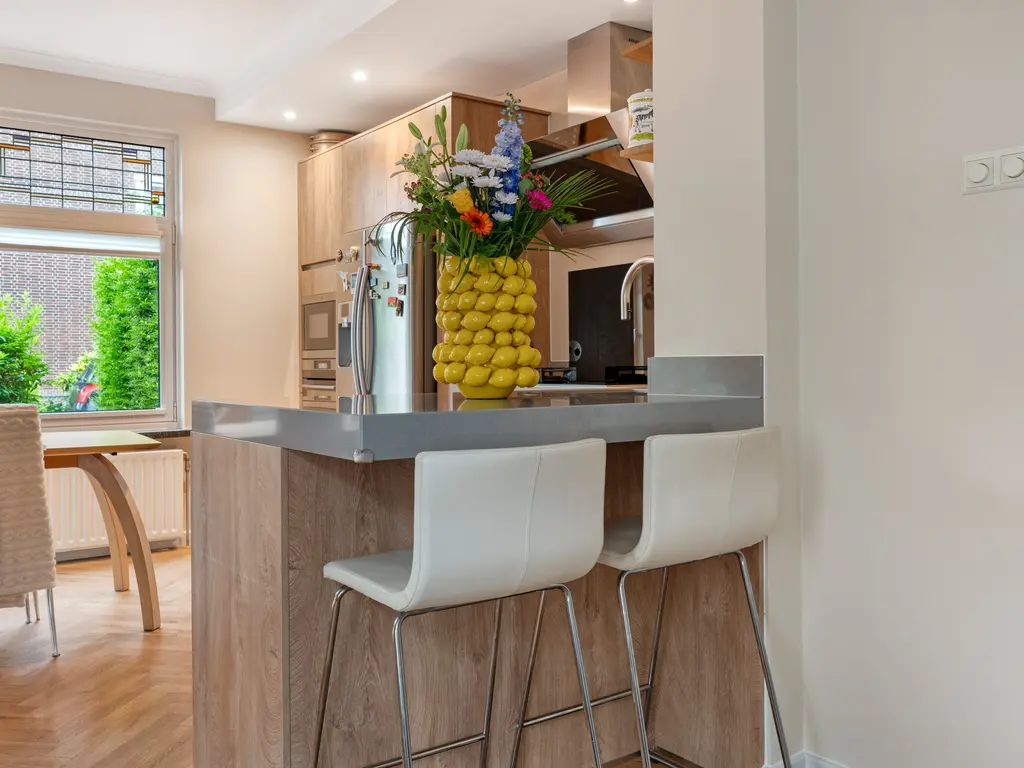 Bosbesstraat 64, 'S-GRAVENHAGE