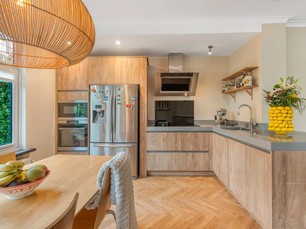 Bosbesstraat 64, 'S-GRAVENHAGE