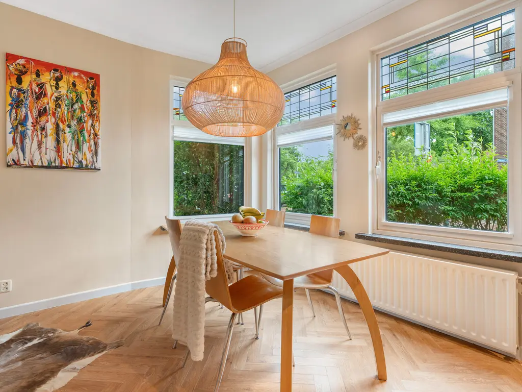 Bosbesstraat 64, 'S-GRAVENHAGE