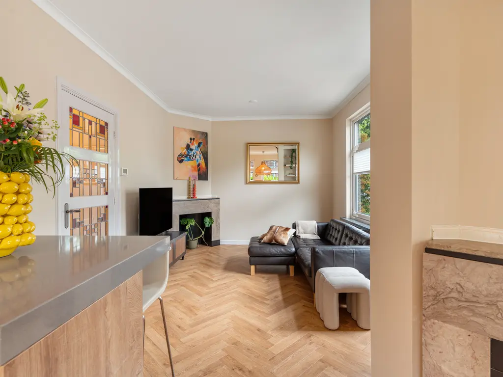 Bosbesstraat 64, 'S-GRAVENHAGE