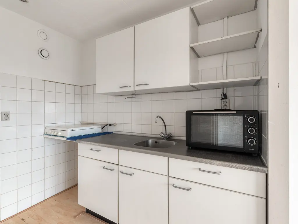 Wezelrade 91B, 'S-GRAVENHAGE