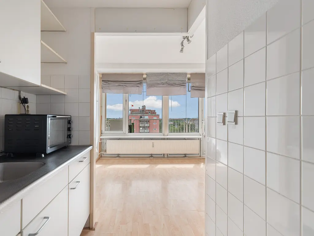 Wezelrade 91B, 'S-GRAVENHAGE