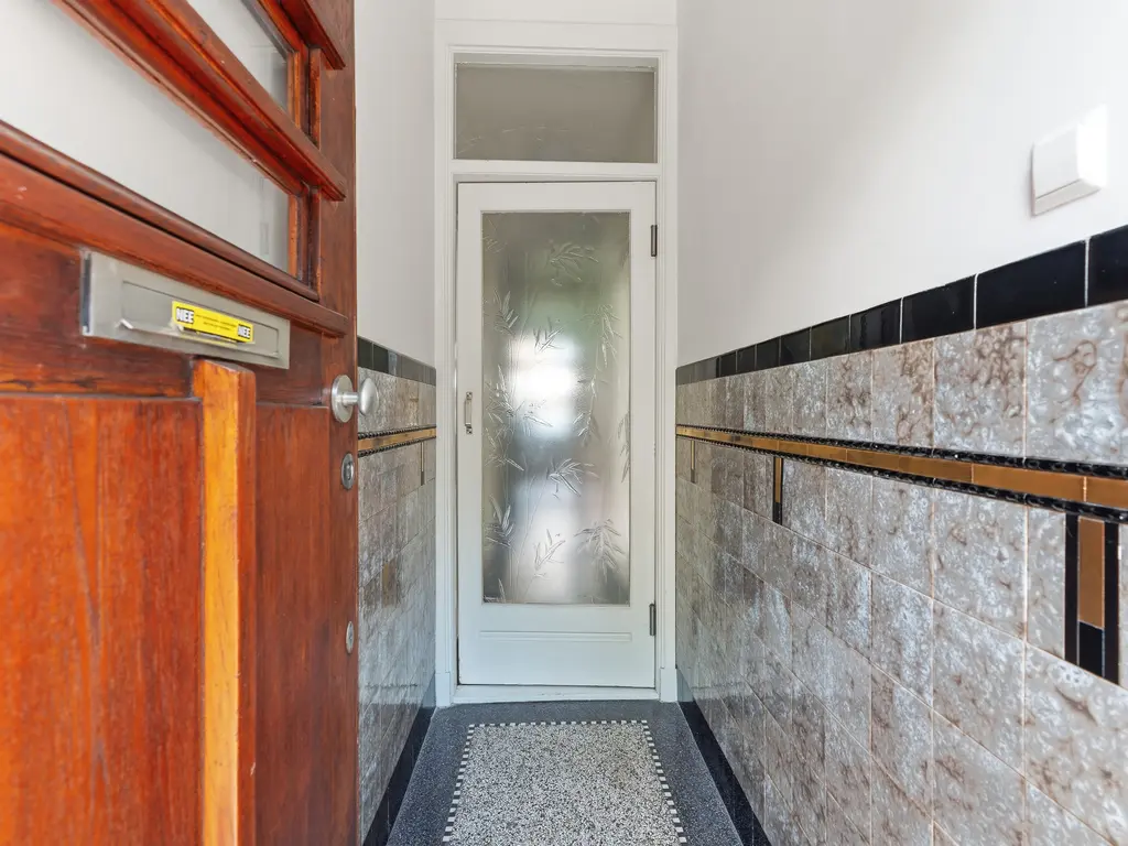 De la Reyweg 581, 'S-GRAVENHAGE