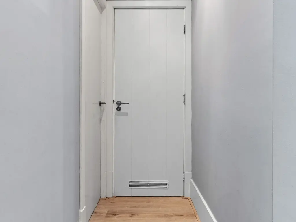De la Reyweg 307, 'S-GRAVENHAGE