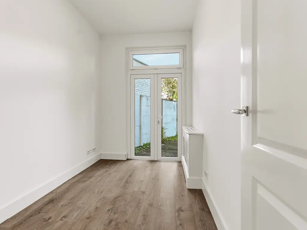 Vierhoutenstraat 20, 'S-GRAVENHAGE
