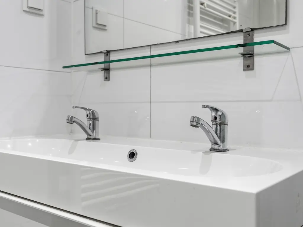 Vierhoutenstraat 20, 'S-GRAVENHAGE