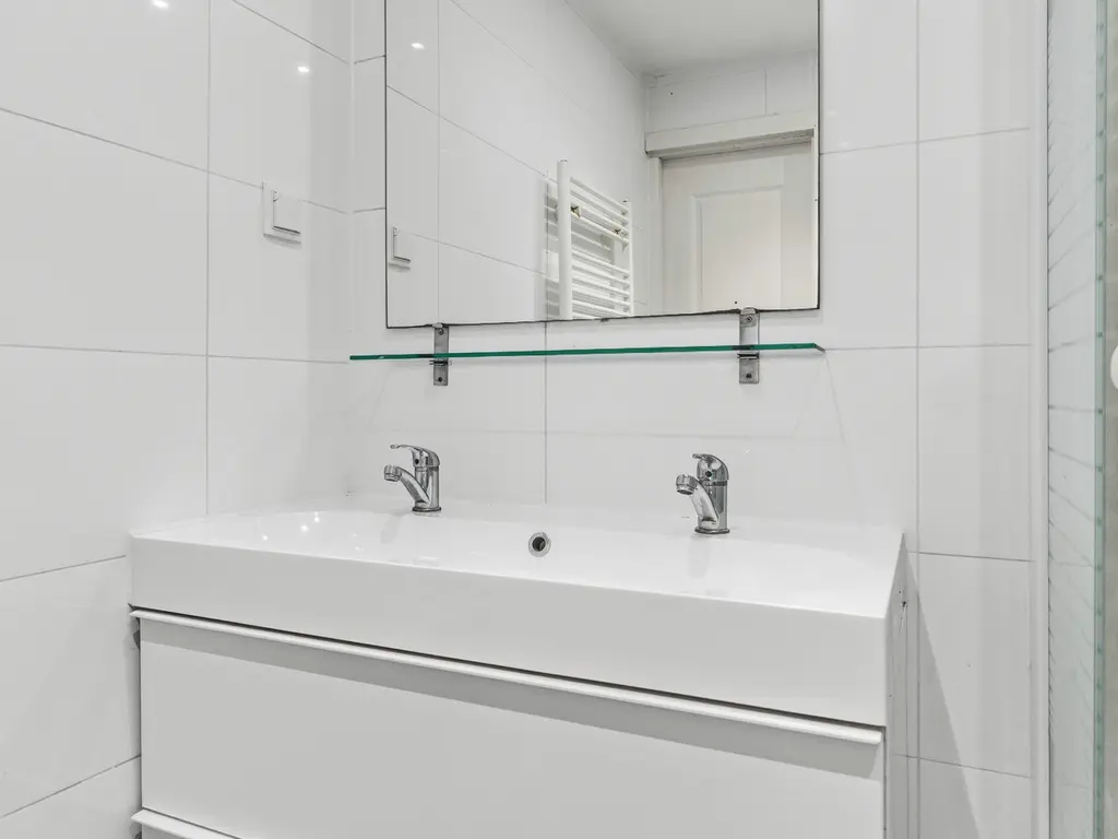 Vierhoutenstraat 20, 'S-GRAVENHAGE