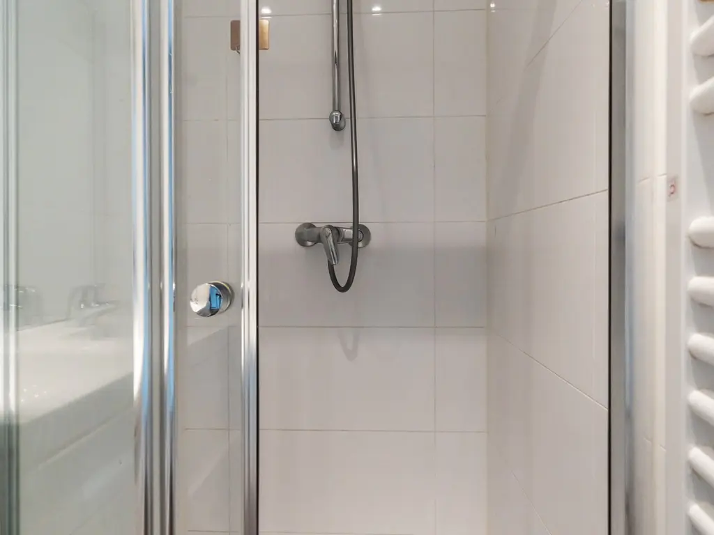 Schaarsbergenstraat 12B, 'S-GRAVENHAGE