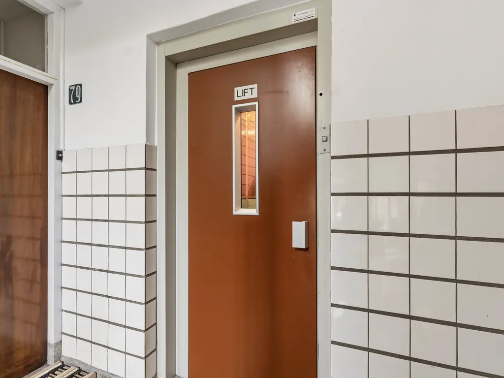 Juliana van Stolberglaan 77, 'S-GRAVENHAGE