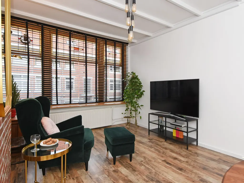 Rederijkerstraat 158, 'S-GRAVENHAGE