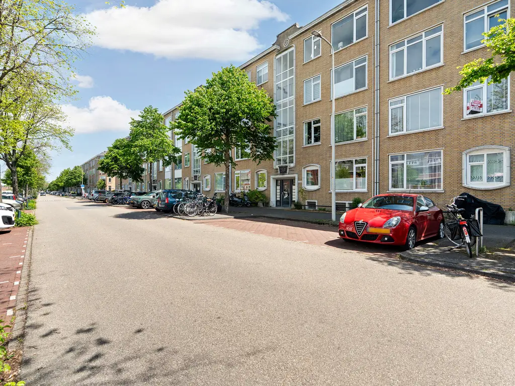 Veenendaalkade 320, 'S-GRAVENHAGE