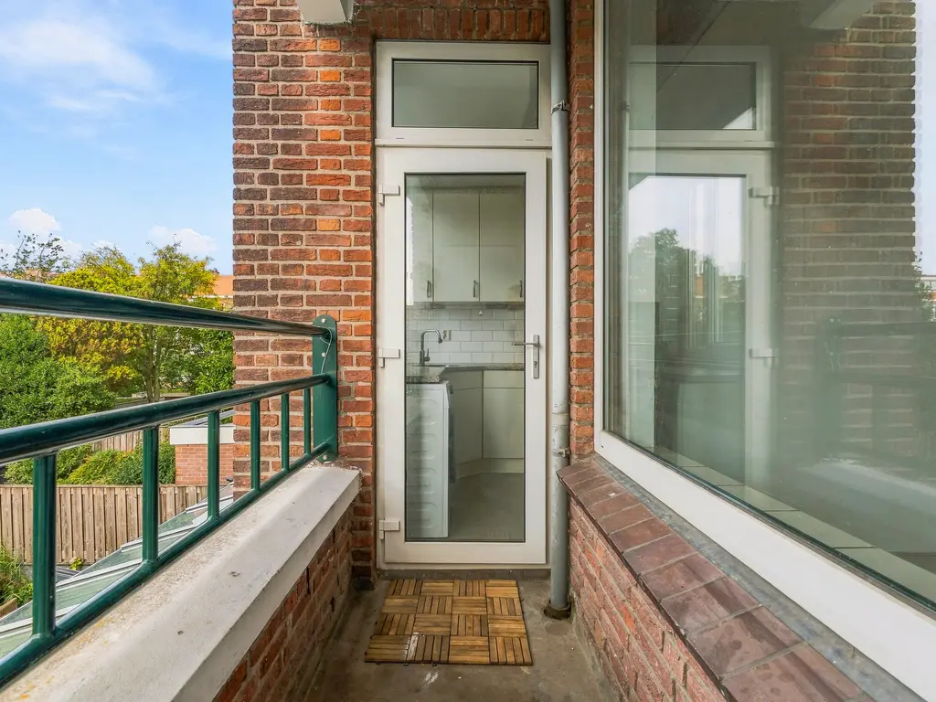 Laan van Meerdervoort 1303, 'S-GRAVENHAGE