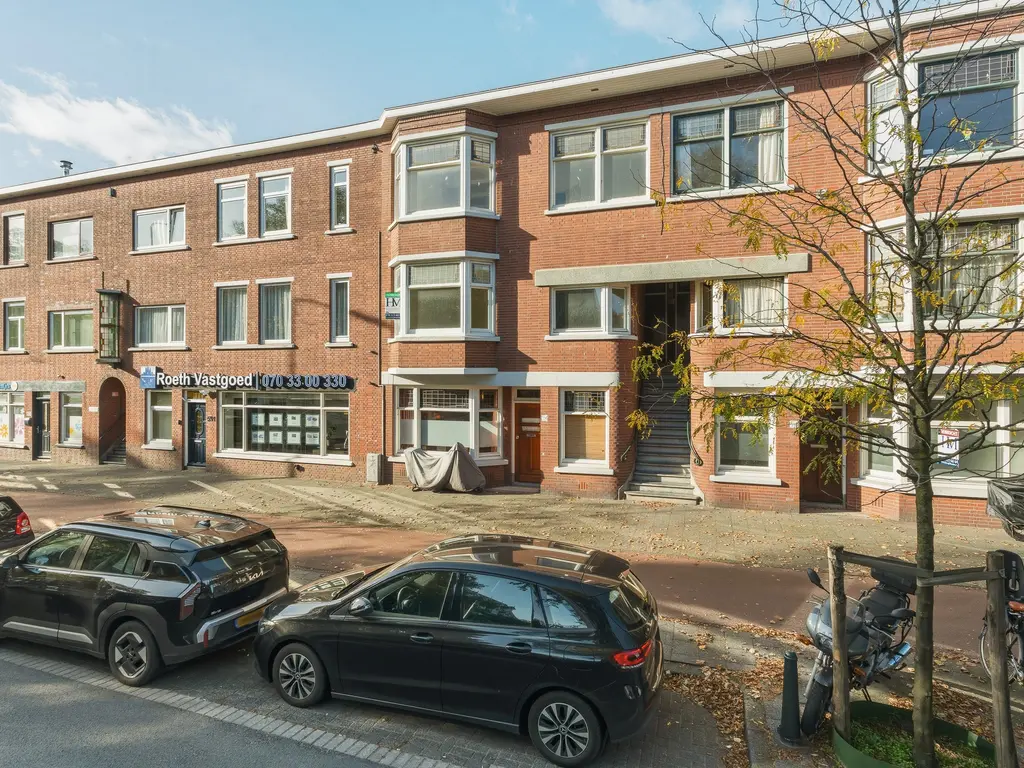 De la Reyweg 585, 'S-GRAVENHAGE