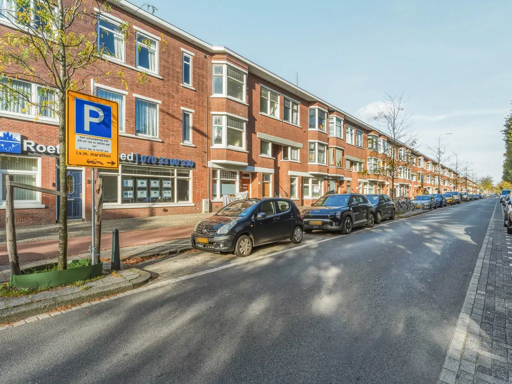 De la Reyweg 585, 'S-GRAVENHAGE