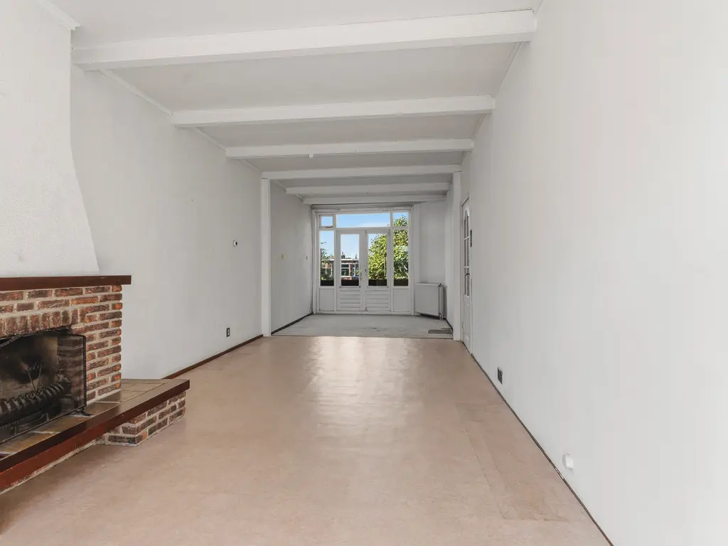 De la Reyweg 585, 'S-GRAVENHAGE