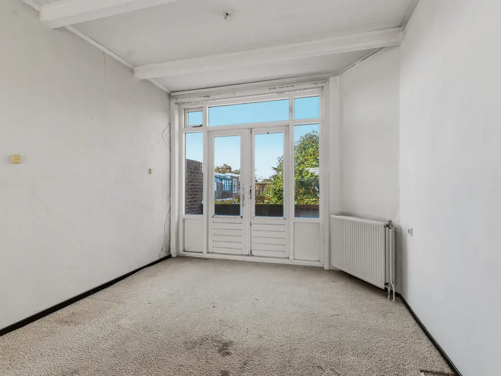 De la Reyweg 585, 'S-GRAVENHAGE