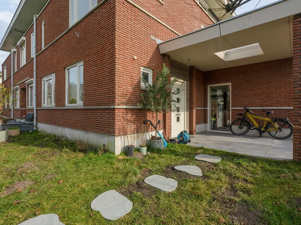 Annie M.G. Schmidtlaan 15, Amstelveen