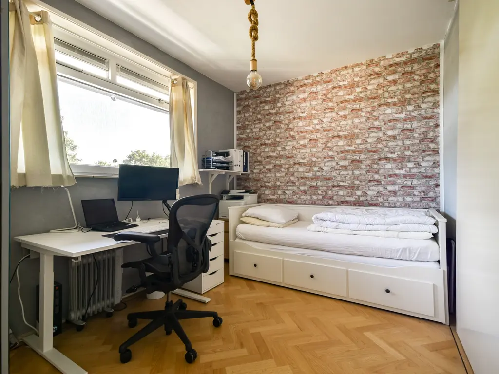Pruimenlaan 66, Amstelveen