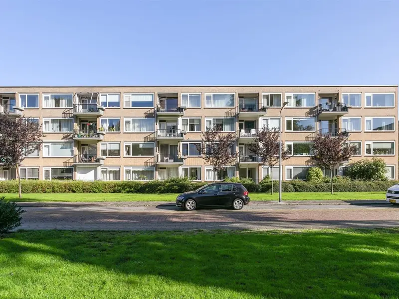 Pruimenlaan 10, Amstelveen