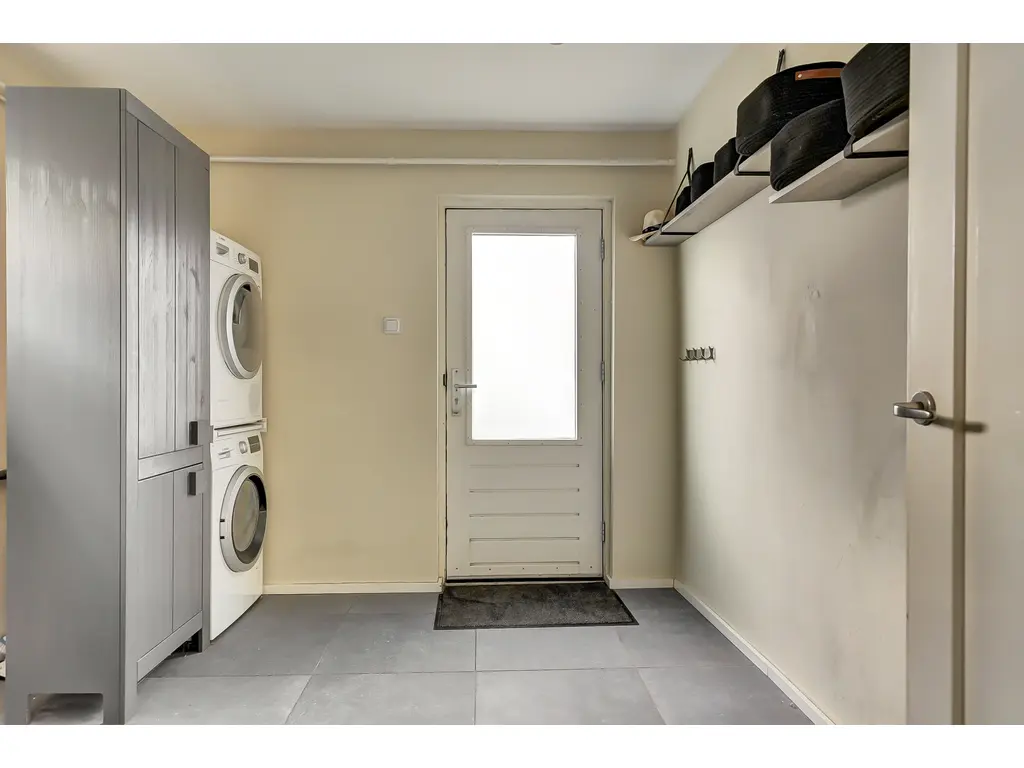 Westeinde 265, Berkhout