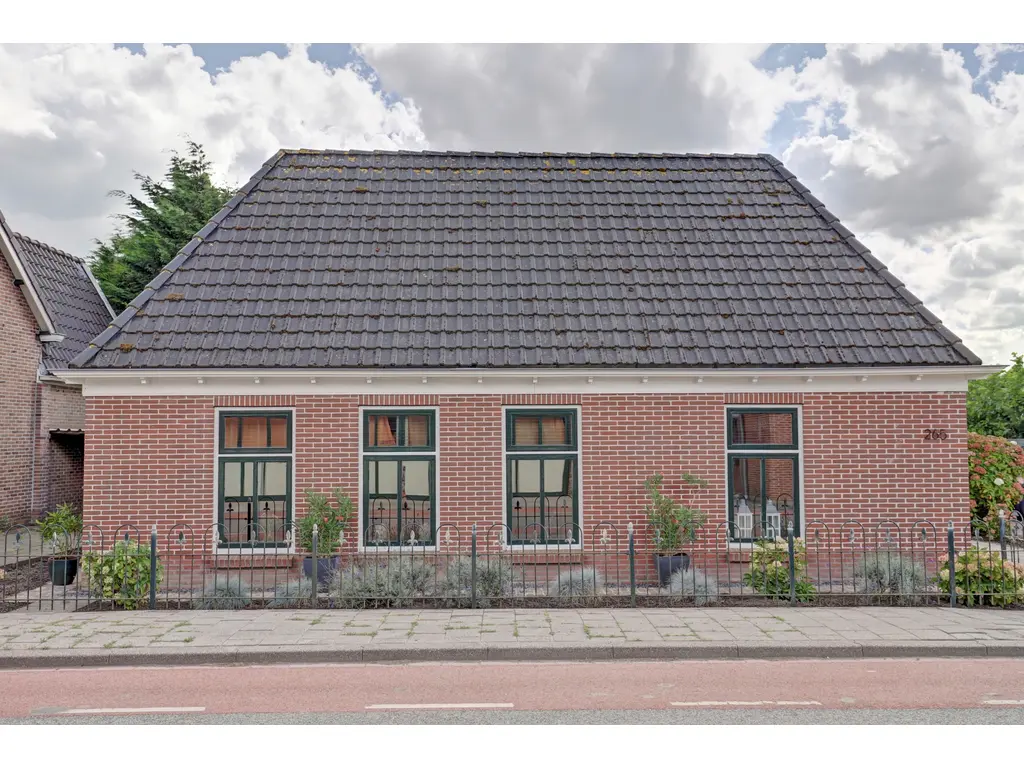 Westeinde 265, Berkhout