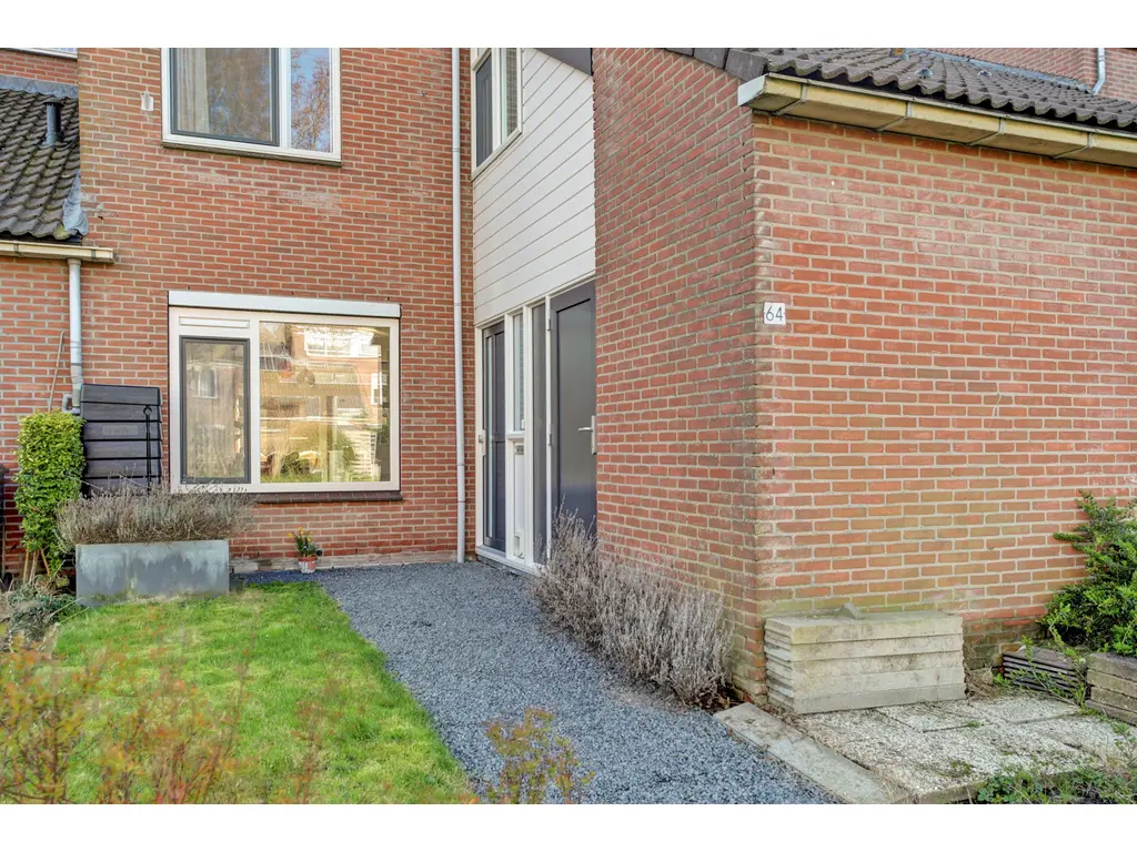 Loodglans 64, Heerhugowaard