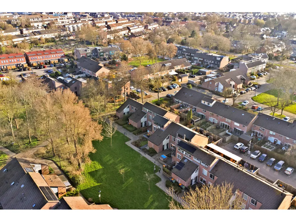Loodglans 64, Heerhugowaard