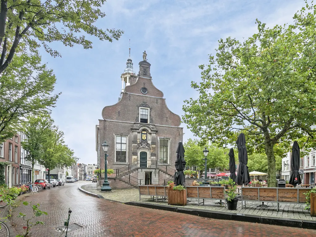 Roosbeek 24, SCHIEDAM