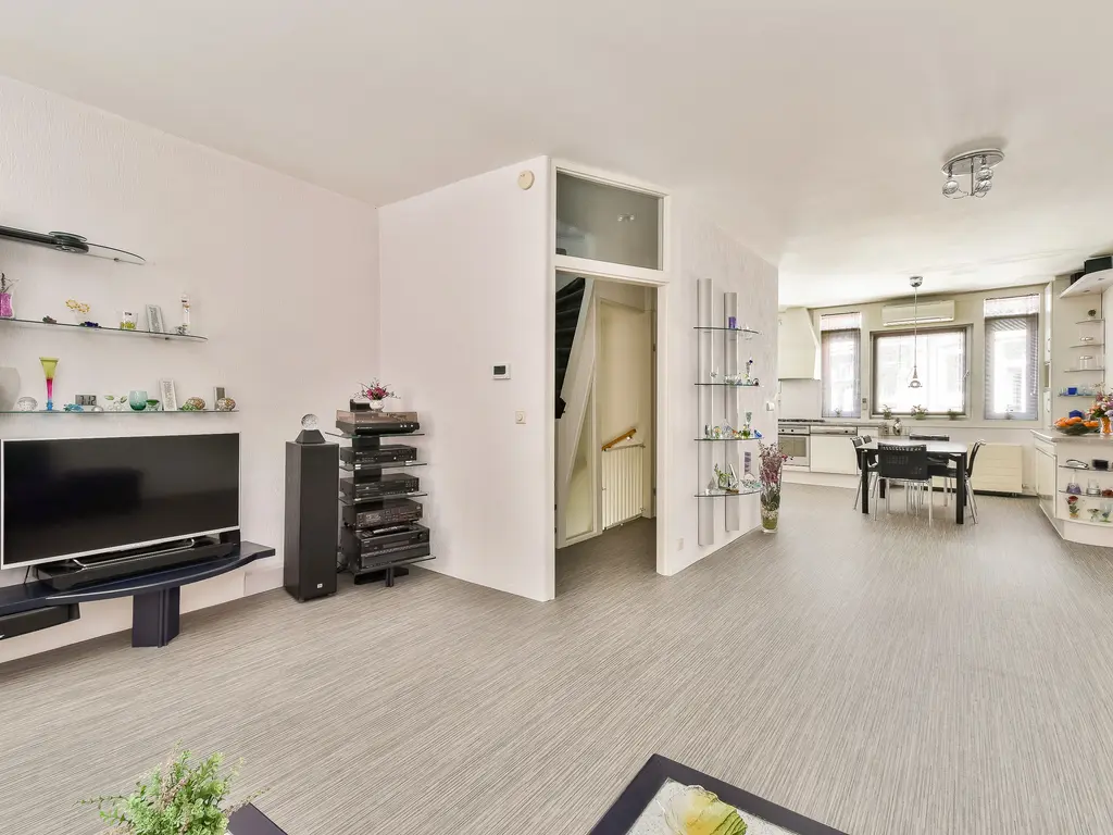 Voltastraat 12B, SCHIEDAM
