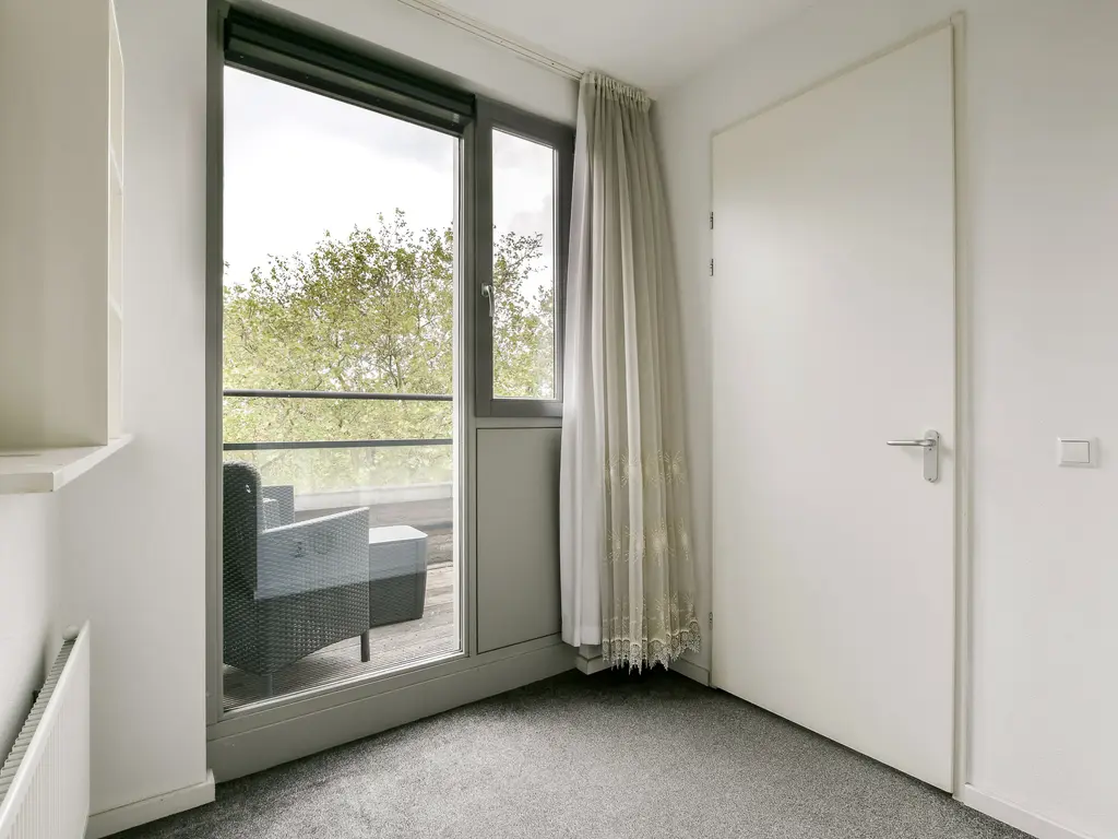 Rösener Manzstraat 11A, ROTTERDAM