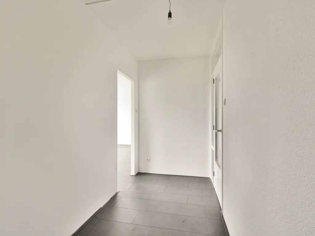 Sem Dresdenplein 145, SCHIEDAM
