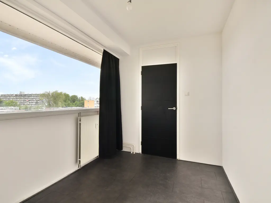 Sem Dresdenplein 145, SCHIEDAM