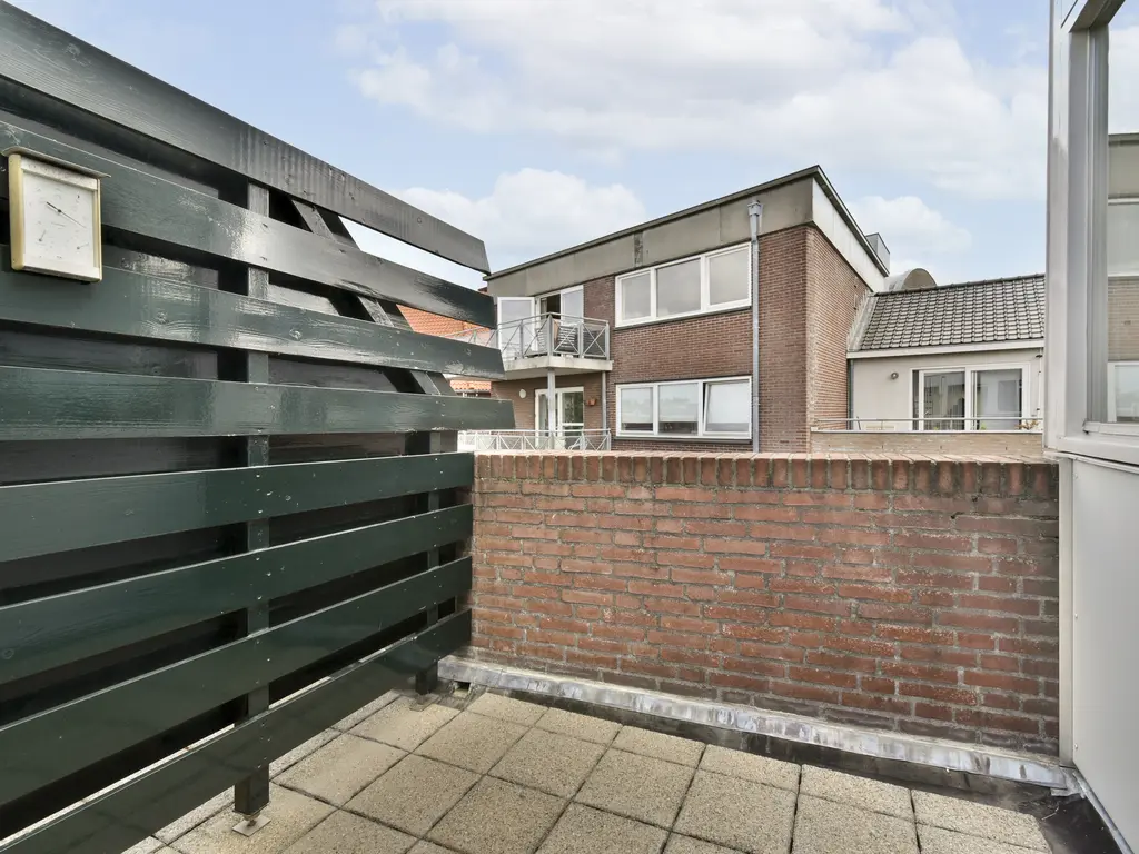 Schie 166, SCHIEDAM