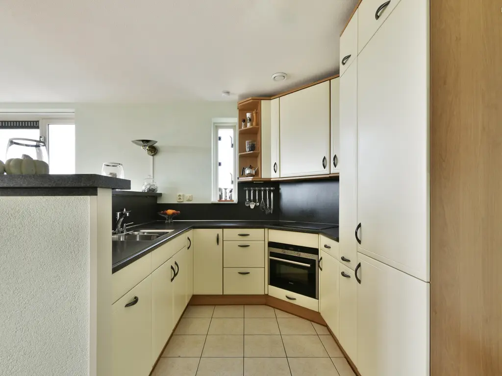 Stadhouderskade 55, SCHIEDAM