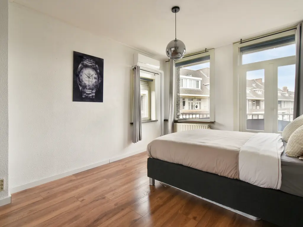 Bosboomlaan 20A, SCHIEDAM