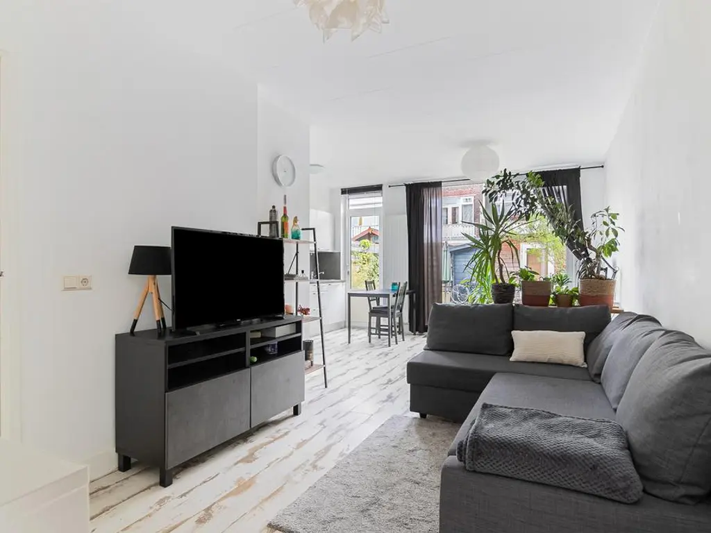 Bilderdijkstraat 12A, SCHIEDAM