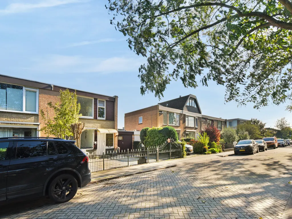 Leeuweriksingel 39, SCHIEDAM