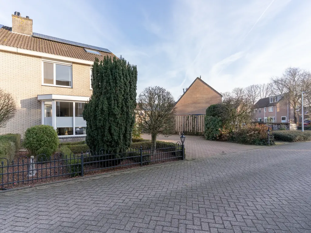 Jonkheer Sandberglaan 1B, Hierden