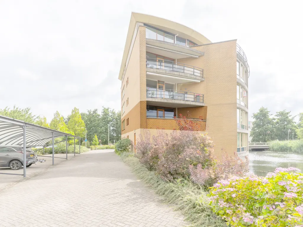 Dixielanddreef 5, Harderwijk