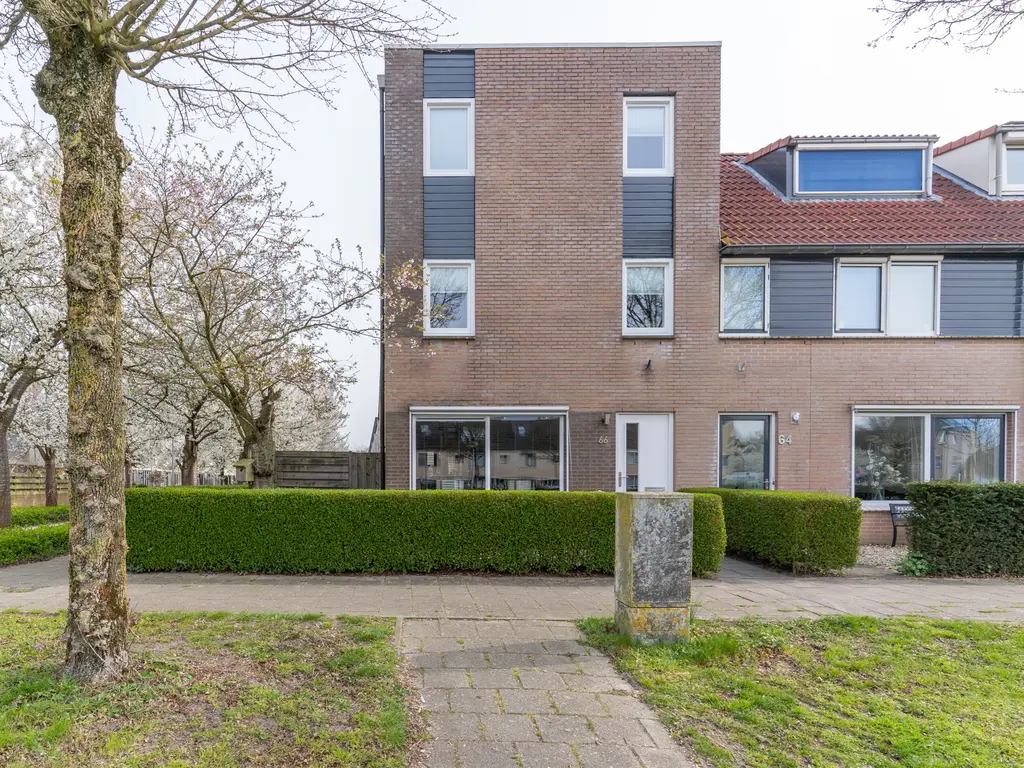 Bachdreef 66, Harderwijk