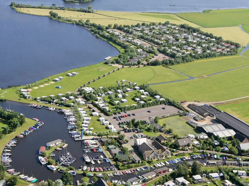 Boekhorsterweg 21, Warmond