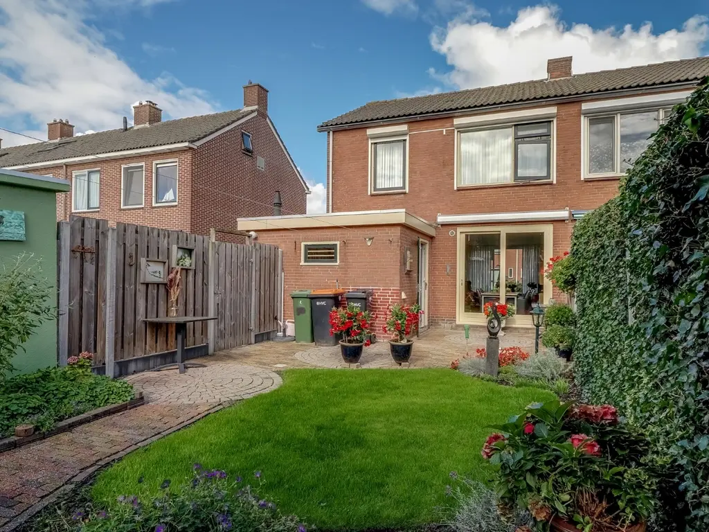Ariën Schoutenstraat 5, De Goorn
