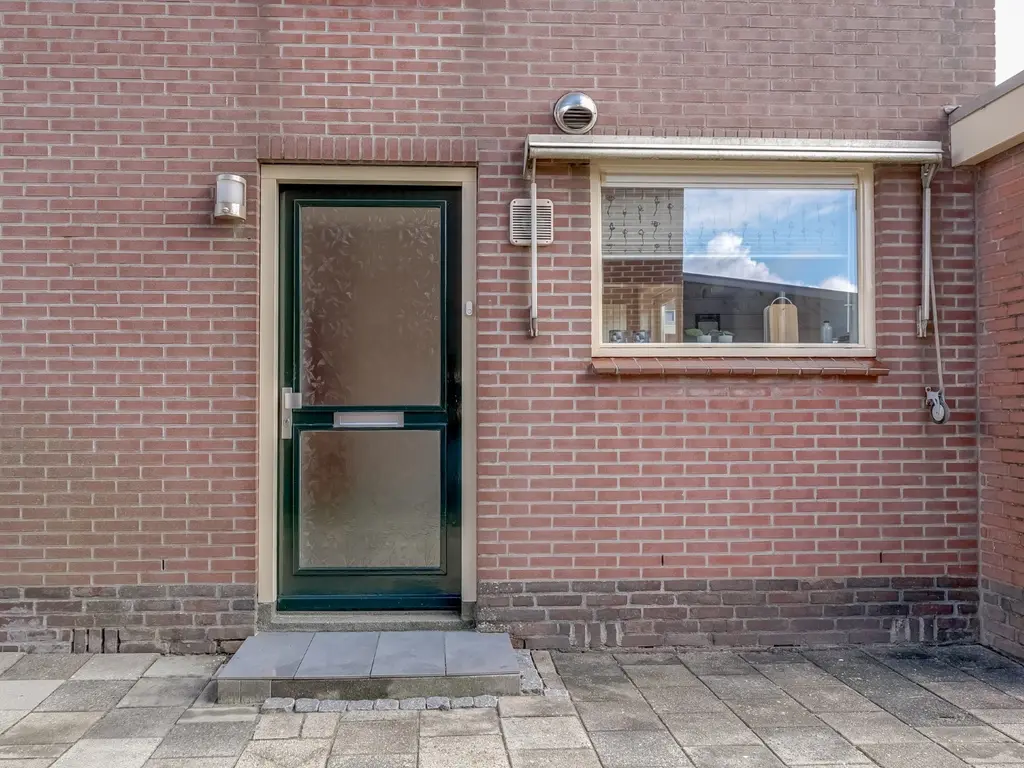 Ariën Schoutenstraat 5, De Goorn