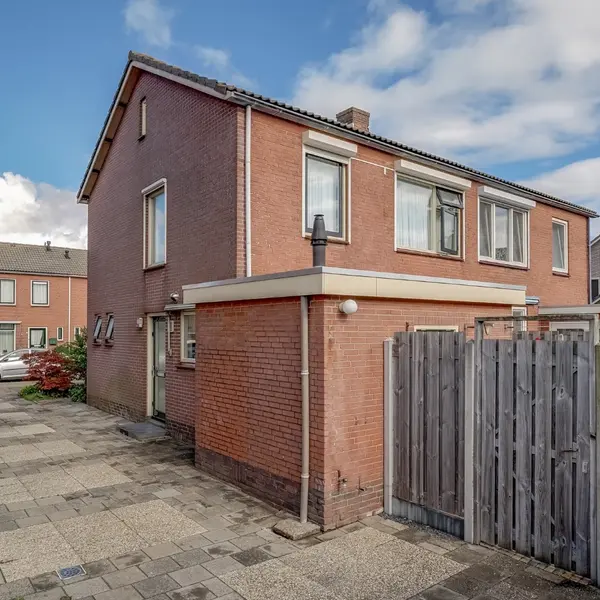 Ariën Schoutenstraat 5, De Goorn