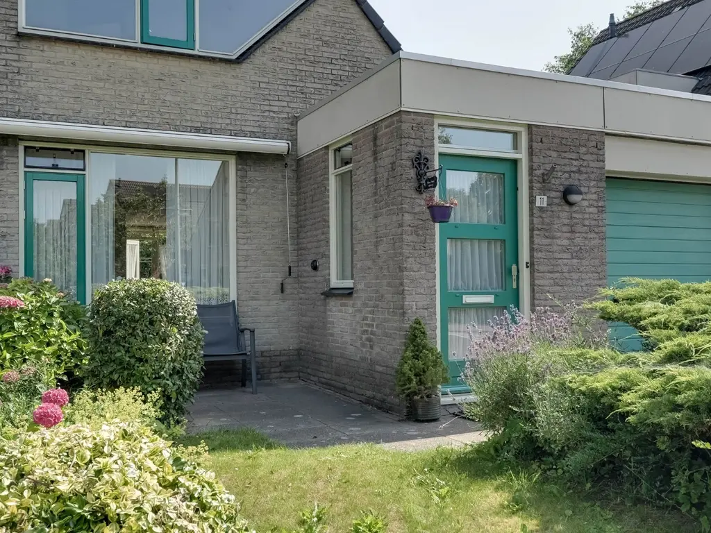 Kloostermuur 11, Wognum