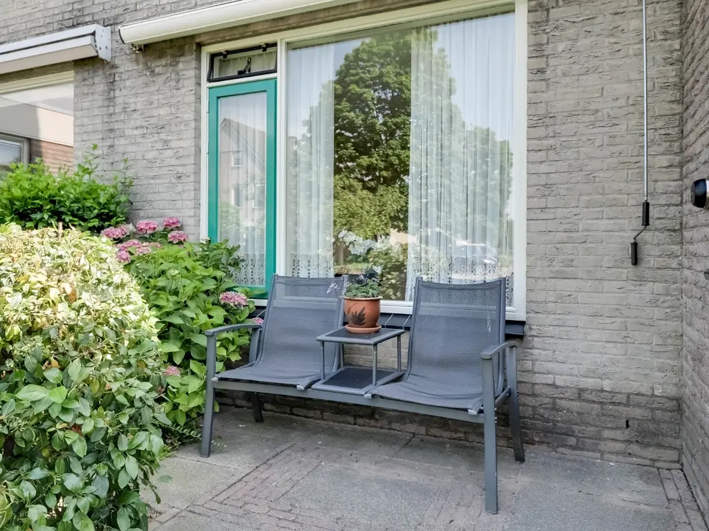 Kloostermuur 11, Wognum